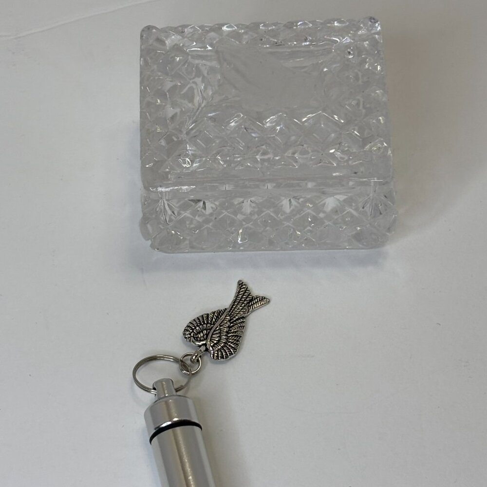 Silver Angel Wings Cremation Keychain Urn